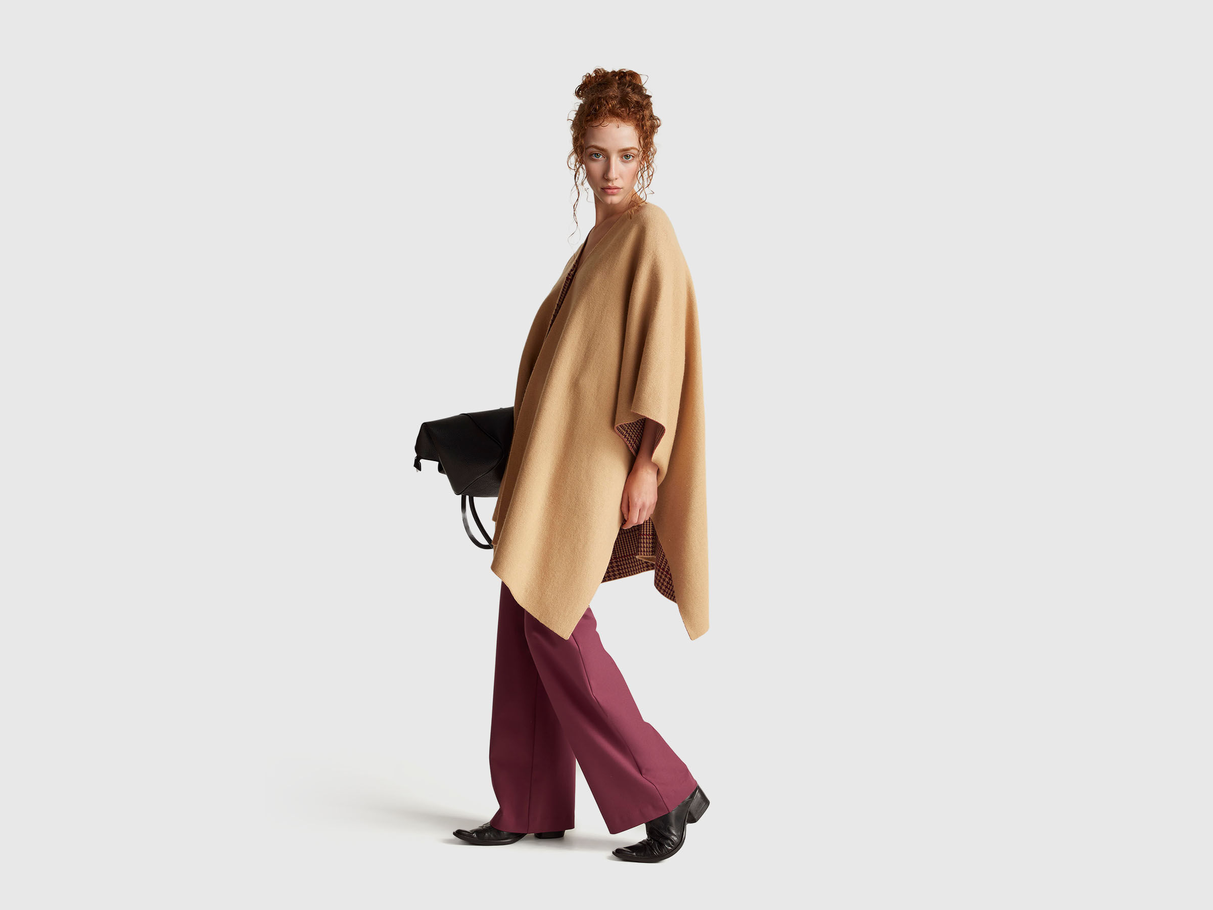 CAPE Women image number 3